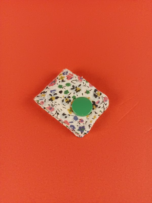 Attache câble Fleurs